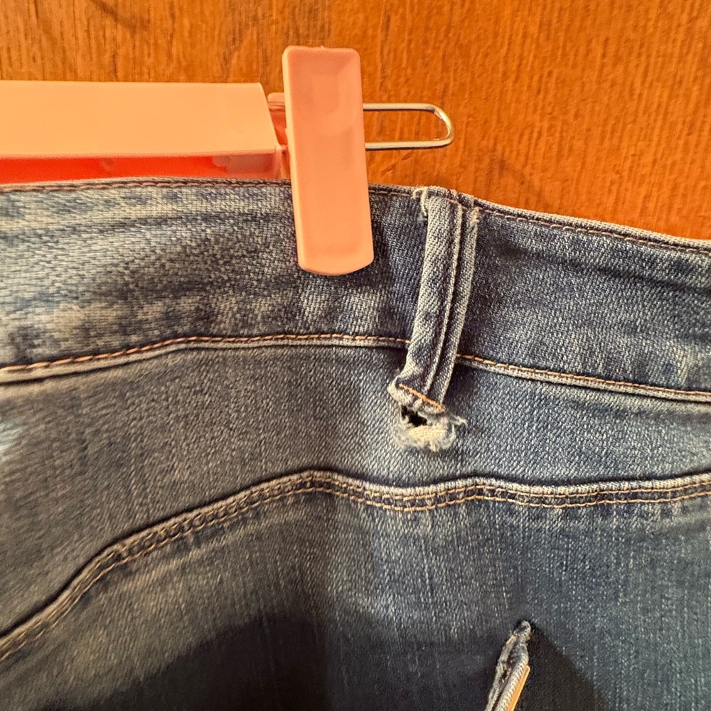 White House Black Market The Skinny Ankle Jeans HTF 20W plus distressed stretch - Picture 9 of 12